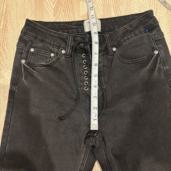 Twelve by Ontwelfth Lace-Up Flare Jeans Size 26 - Picture 10 of 11